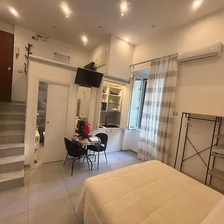 Alex Beb Bed & Breakfast Napoli